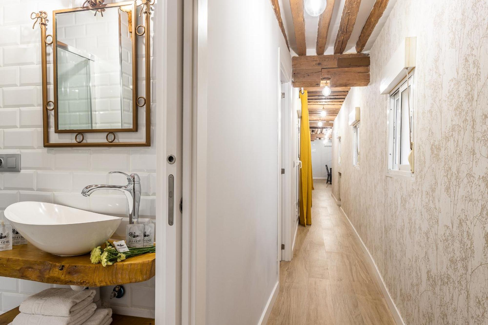 Waou Gran Via V - Alquiler Corta Duracion Apartment Madrid Exterior photo